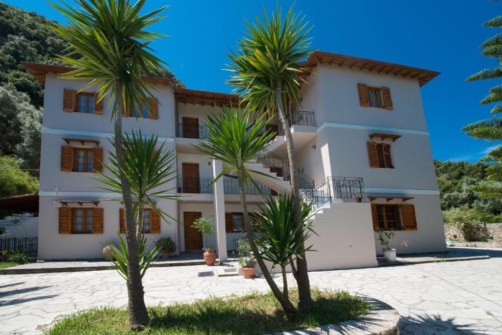 Ilios Appartement *